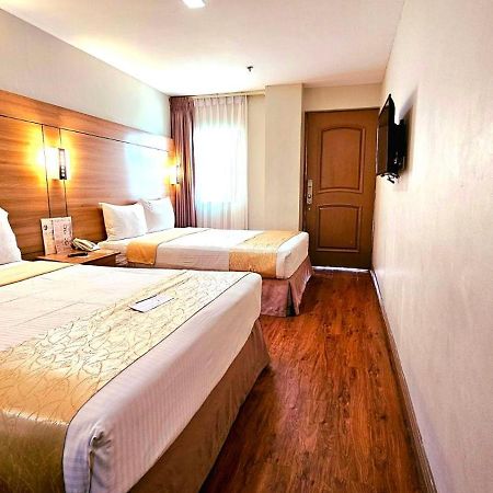 Tagaytay Hotel Sixb Тагайтай Экстерьер фото