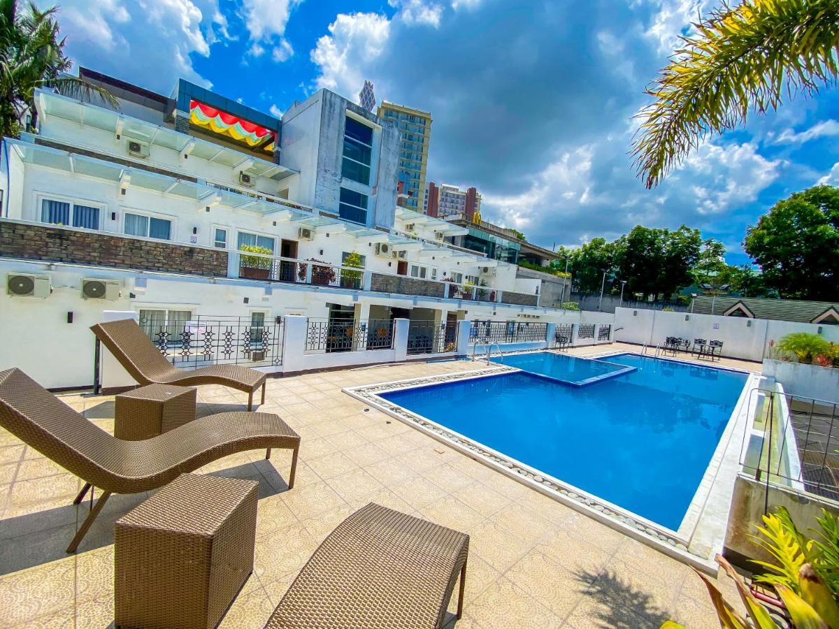 Tagaytay Hotel Sixb Тагайтай Экстерьер фото