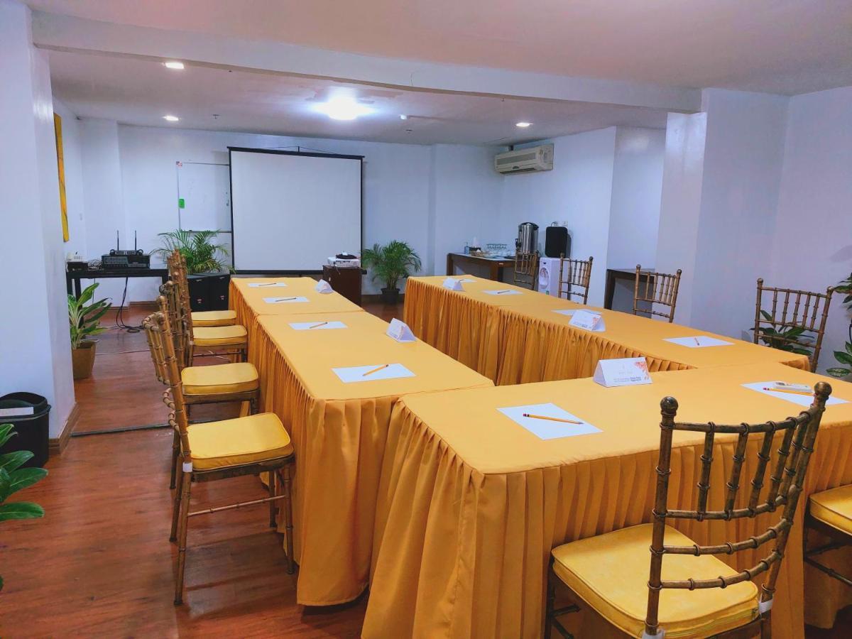 Tagaytay Hotel Sixb Тагайтай Экстерьер фото