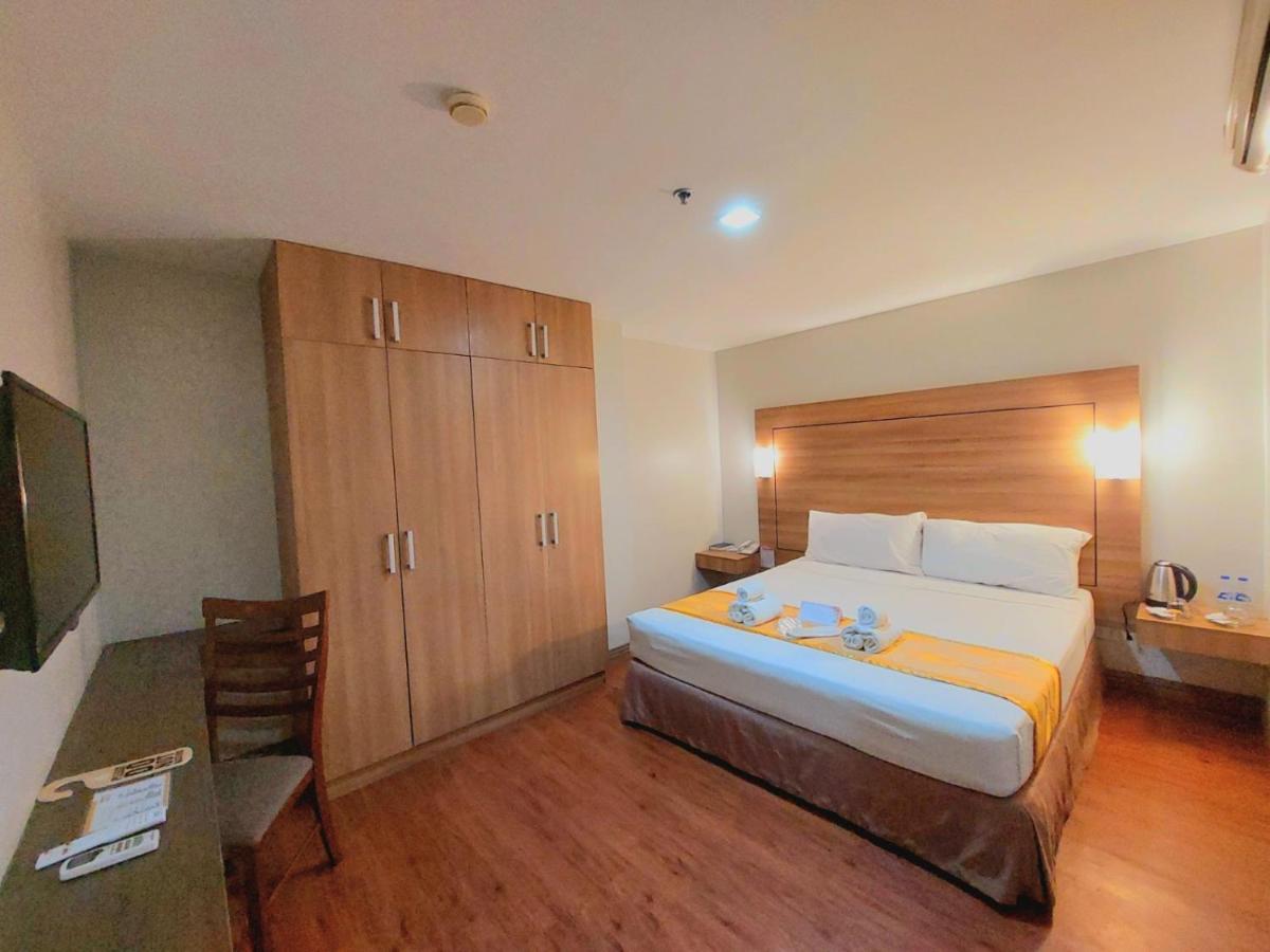 Tagaytay Hotel Sixb Тагайтай Экстерьер фото